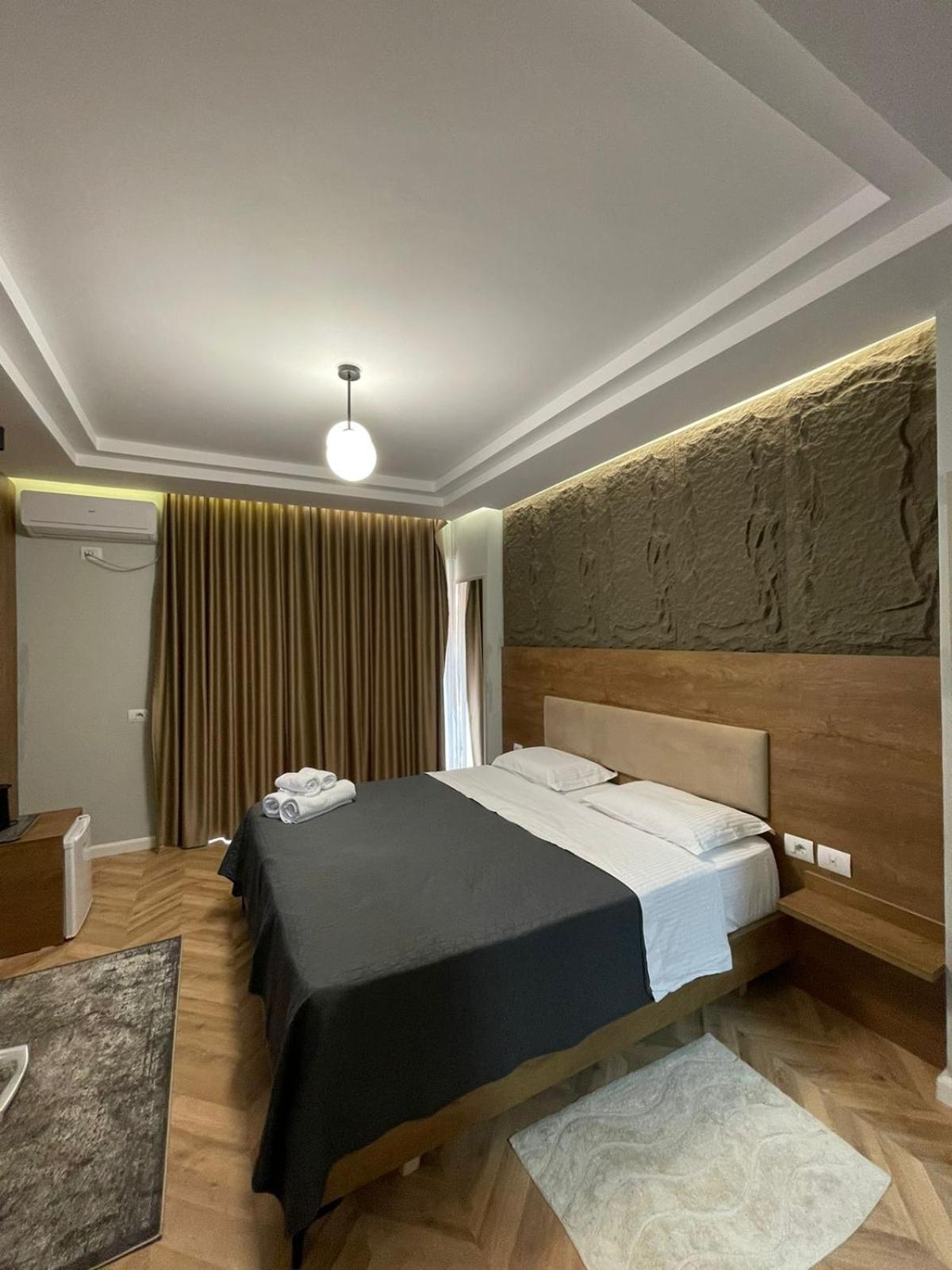 Your Apart Hotel Τίρανα Εξωτερικό φωτογραφία